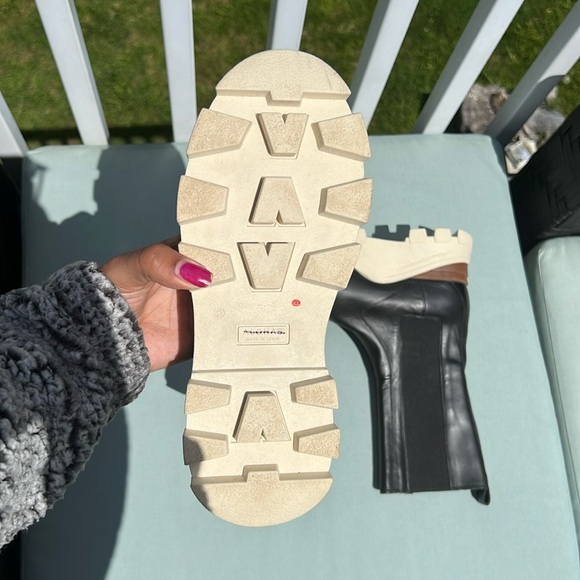 Free People Phoenix Chelsea Boots black size 39/8.5 - Picture 14 of 16